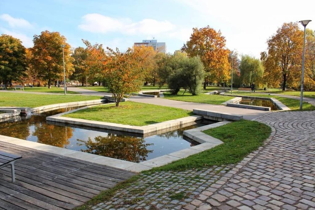 Apartman U Metra, 4 Hoste, Parking Free, Blizko O2 Arena Praga Esterno foto